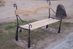 59.-Kalviskas-lauko-suoliukas