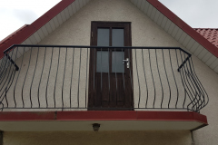 111.-Kalviski-metaliniai-balkono-tureklai