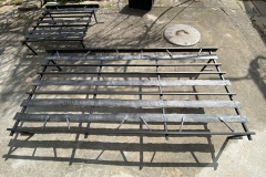 136.-Kalviski-metaliniai-lauko-tureklai