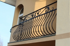 33.-Kalviski-metaliniai-balkono-tureklai