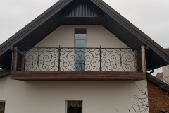 42.-Kalviski-metaliniai-balkono-tureklai