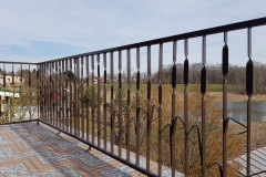 80.-Kalviski-metaliniai-balkono-tureklai