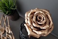 25.-Kalviskos-metalines-rozes