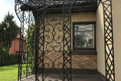 93.-Kalviska-metaline-pergola