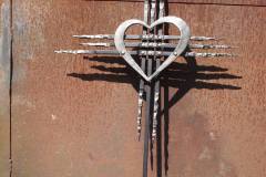 12.-Kalviska-metaline-saulute-kryzius