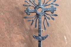 15.-Kalviska-metaline-saulute-kryzius