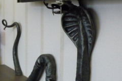 63.-Skulptura-kalviska-metaline-gyvate
