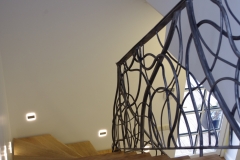 105.-Kalviski-vidaus-laiptu-tureklai