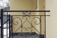 60.-Kalviski-metaliniai-lauko-laiptu-tureklai