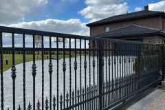 149.-Kalviski-stumdomi-kiemo-vartai