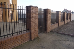 41.-Kalviski-atveriami-automatiniai-kiemo-vartai