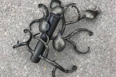 33.-Kalviskas-veliavos-laikiklis